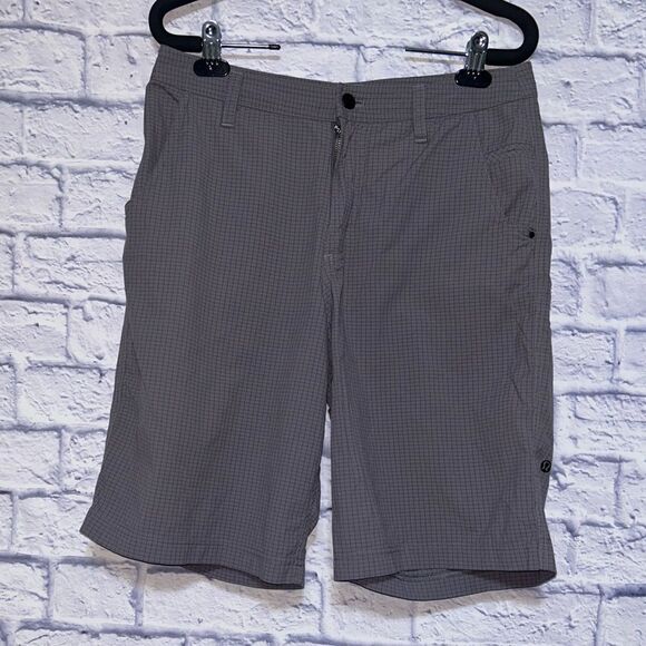 Lululemon kahuna gray grid shorts size 32 - Picture 1 of 9